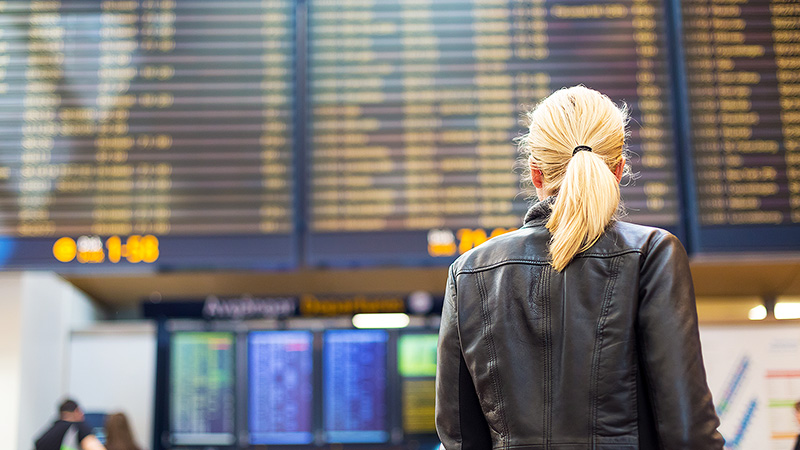 Marquee-VE-GirlAtTheAirport-800x450 Marquee-VE-GirlAtTheAirport-800x450