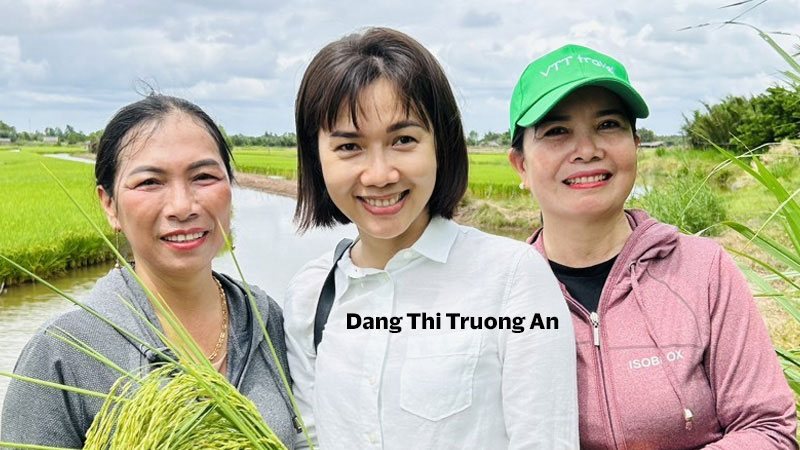 Portrait of Dang Thi Truong An, who leads Hoa Nang Organic, an agriculture company in Vietnam producing organic rice.