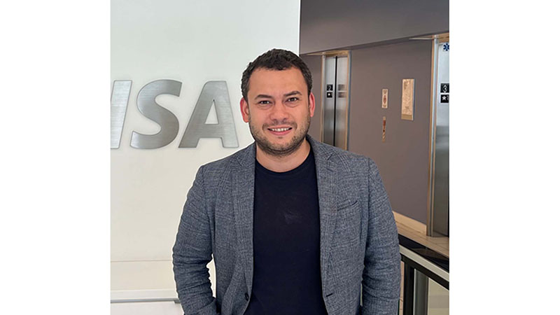 Headshot of Anderson Nascimento, Visa Research Senior Director, Head of Security Research.